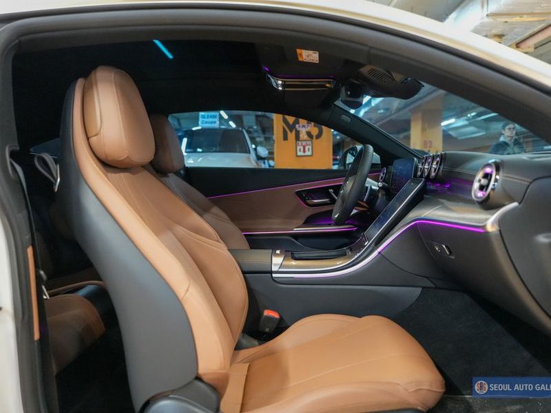 2026 Mercedes-Benz E-Class CLE200 Coupe photo 9