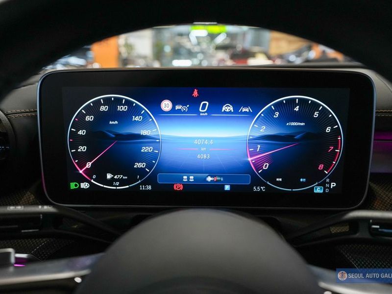 2026 Mercedes-Benz E-Class CLE200 Coupe photo 14