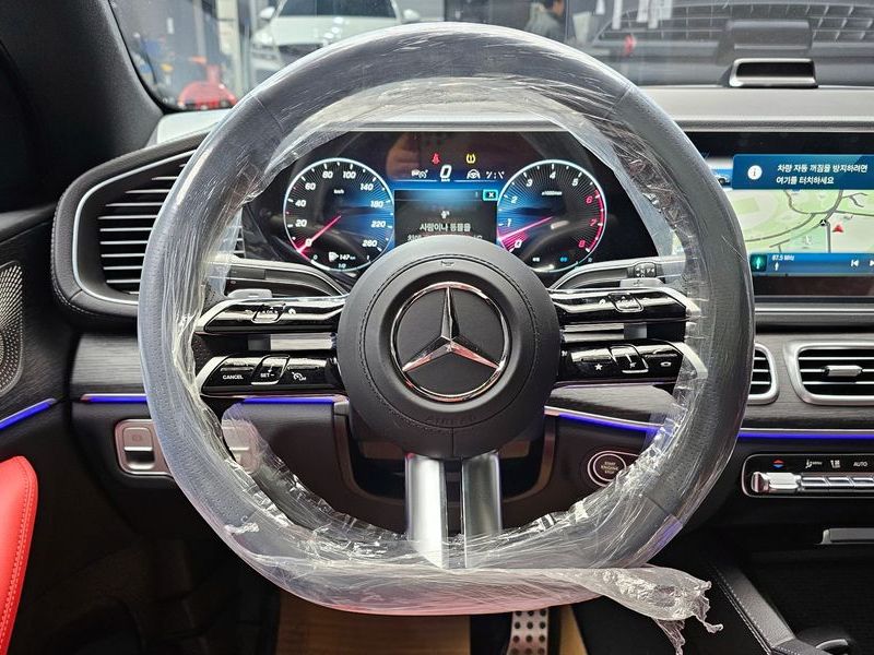 2025 Mercedes-Benz E-Class GLE450 4MATIC Coupe photo 13