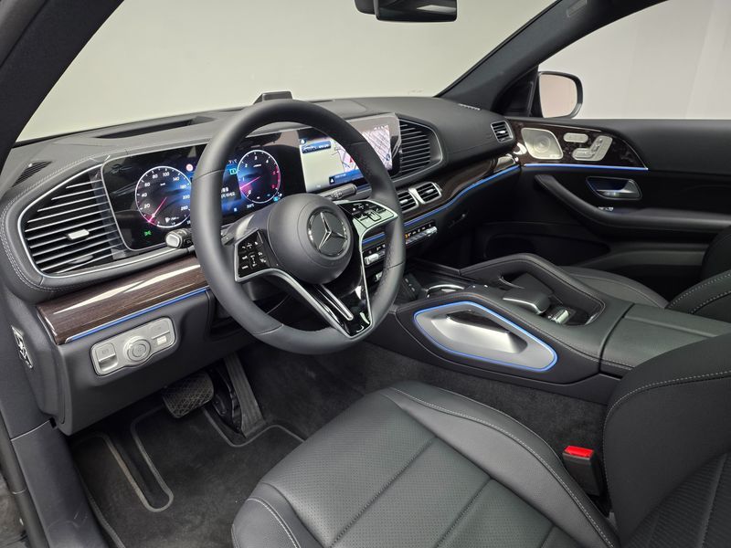 2026 Mercedes-Benz E-Class GLE450d 4MATIC Coupe photo 10
