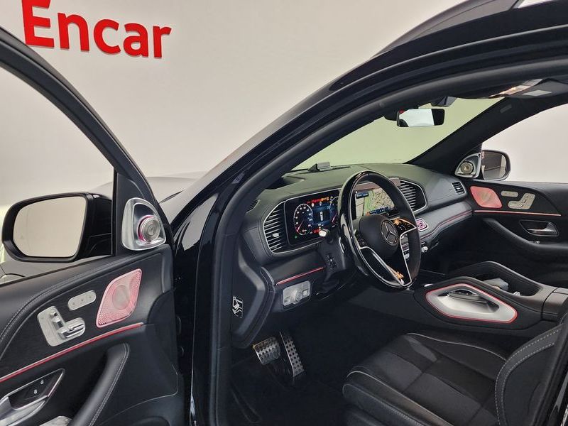 2026 Mercedes-Benz S-Class GLS450d 4MATIC photo 10