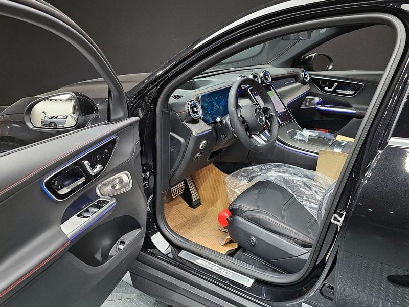 2026 Mercedes-Benz C-Class AMG GLC43 4MATIC Coupe photo 11