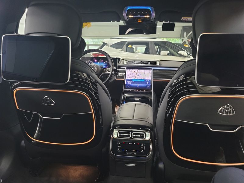 2026 Mercedes-Benz S-Class Maybach S580 4MATIC photo 17