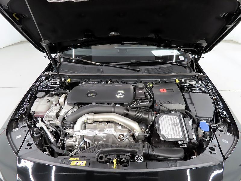 2025 Mercedes-Benz A-Class CLA250 4MATIC photo 19