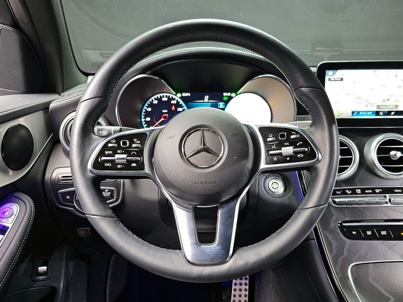2023 Mercedes-Benz C-Class GLC220 d 4MATIC Coupe photo 13