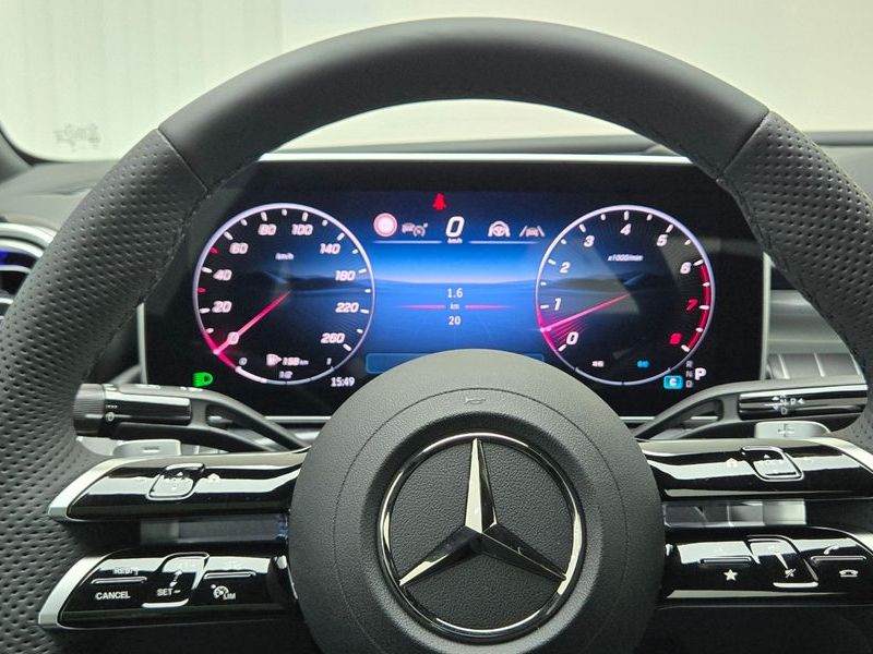 2025 Mercedes-Benz E-Class CLE450 4MATIC Coupe photo 19