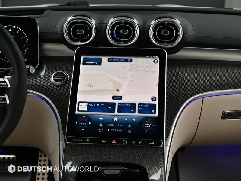 2025 Mercedes-Benz E-Class CLE200 Coupe photo 15