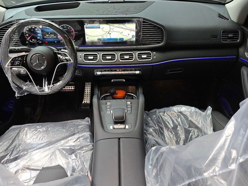 2026 Mercedes-Benz E-Class GLE450 4MATIC AMG Line photo 7