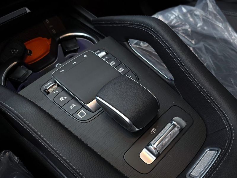 2026 Mercedes-Benz E-Class GLE450 4MATIC AMG Line photo 16