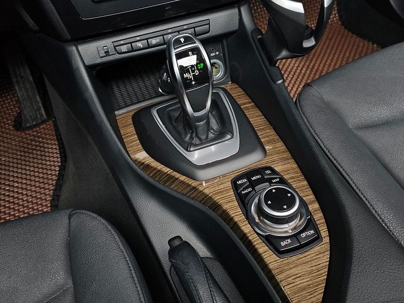 2013 BMW X1 xDrive 18d photo 9