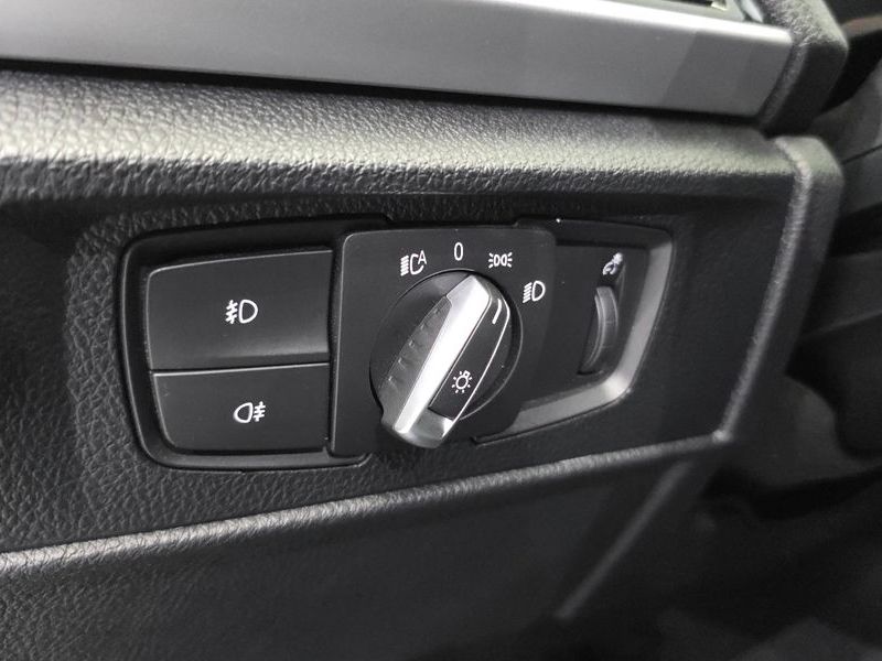 2013 BMW 1 Series 118d Urban Pack1 5Dr photo 14