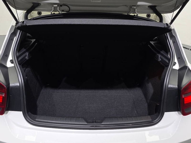 2013 BMW 1 Series 118d Urban Pack1 5Dr photo 20
