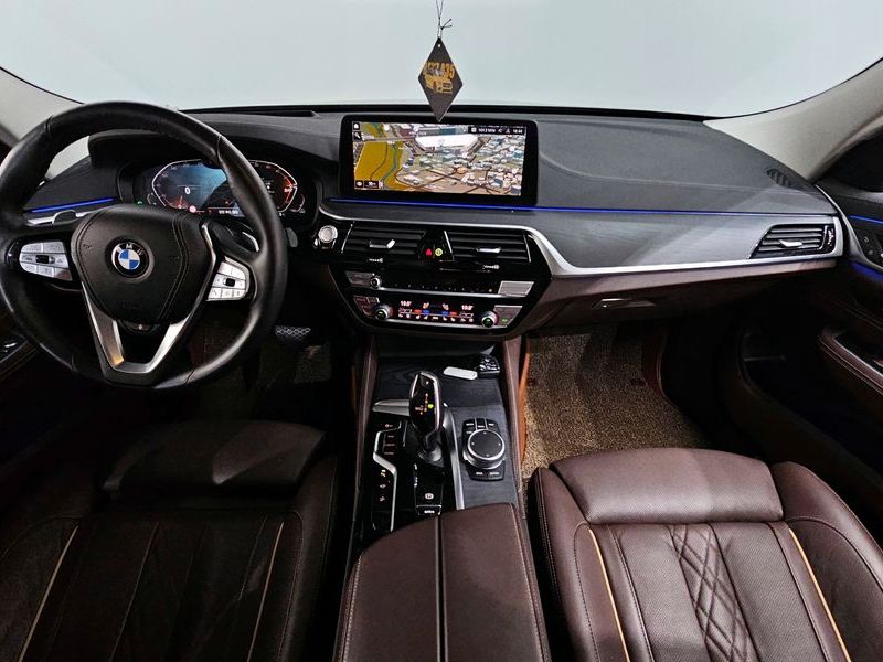2021 BMW 6 Series 620d Luxury photo 7