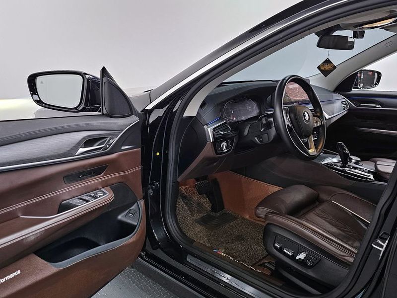 2021 BMW 6 Series 620d Luxury photo 10