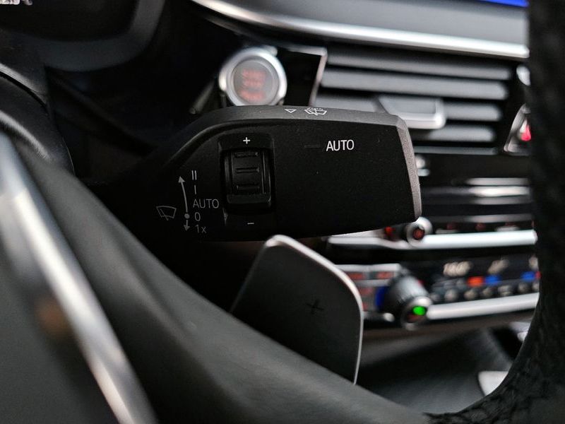2021 BMW 6 Series 620d Luxury photo 29