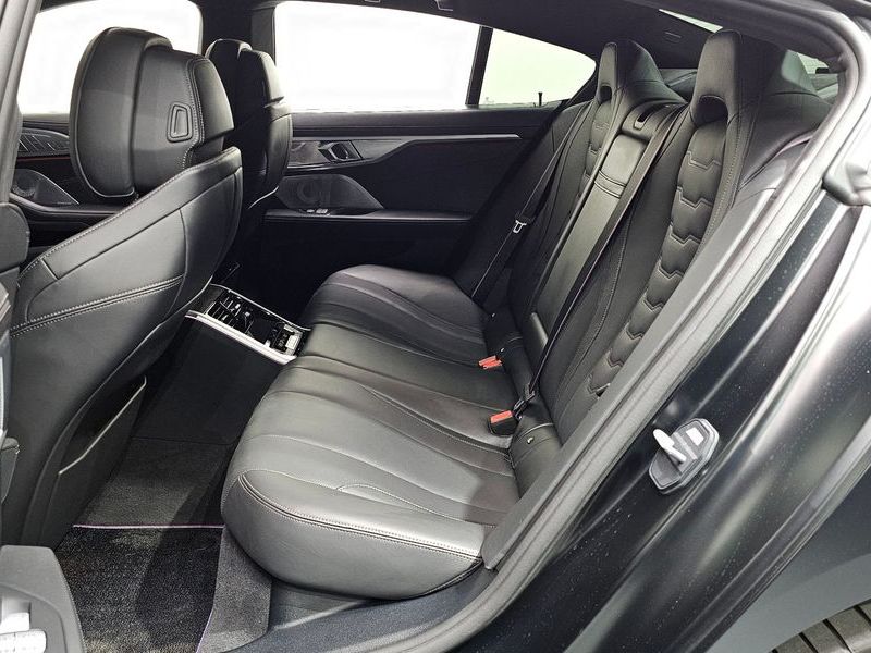2025 BMW 8 Series M850i xDrive Gran Coupe photo 11