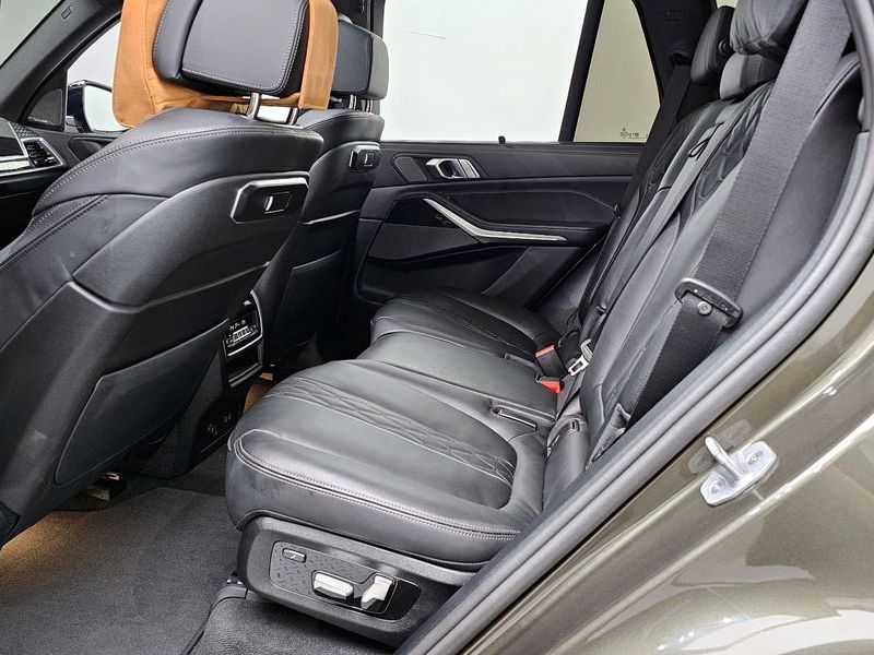 2026 BMW X5 xDrive 30d M Sport photo 26