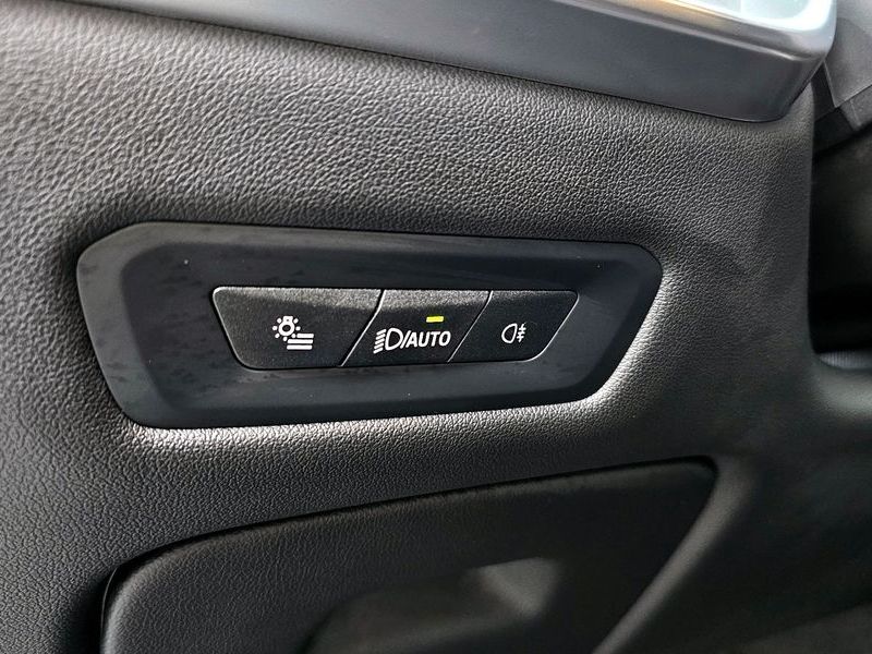 2026 BMW X5 xDrive 30d M Sport photo 30
