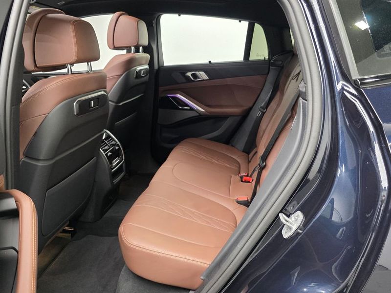 2026 BMW X6 xDrive40i M Sport photo 12