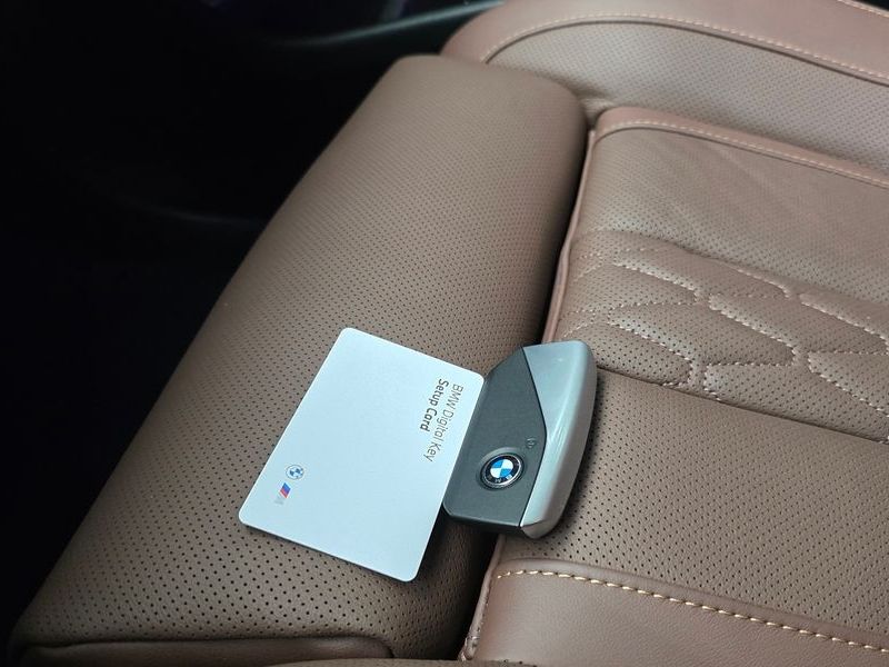 2026 BMW X6 xDrive40i M Sport photo 27
