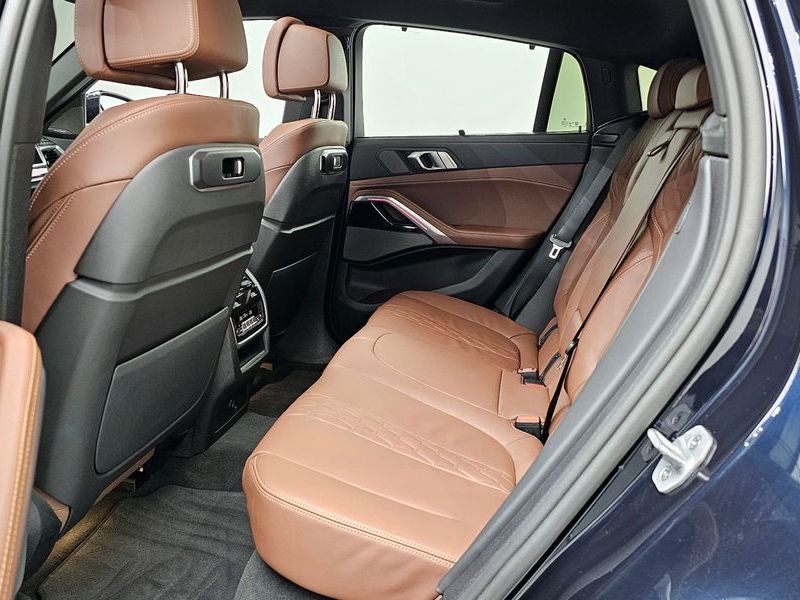 2026 BMW X6 xDrive40i M Sport photo 26