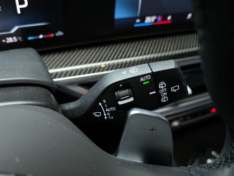 2026 BMW X7 xDrive 40i M Sport 7STR photo 30