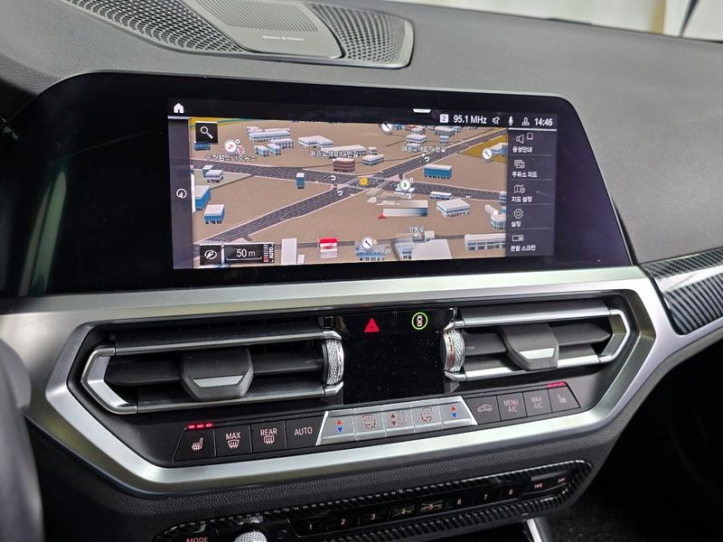 2021 BMW 3 Series 320d Touring M Sport photo 14