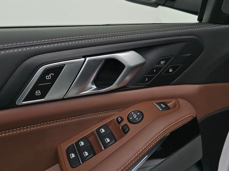 2026 BMW X5 xDrive 30d M Sport photo 29