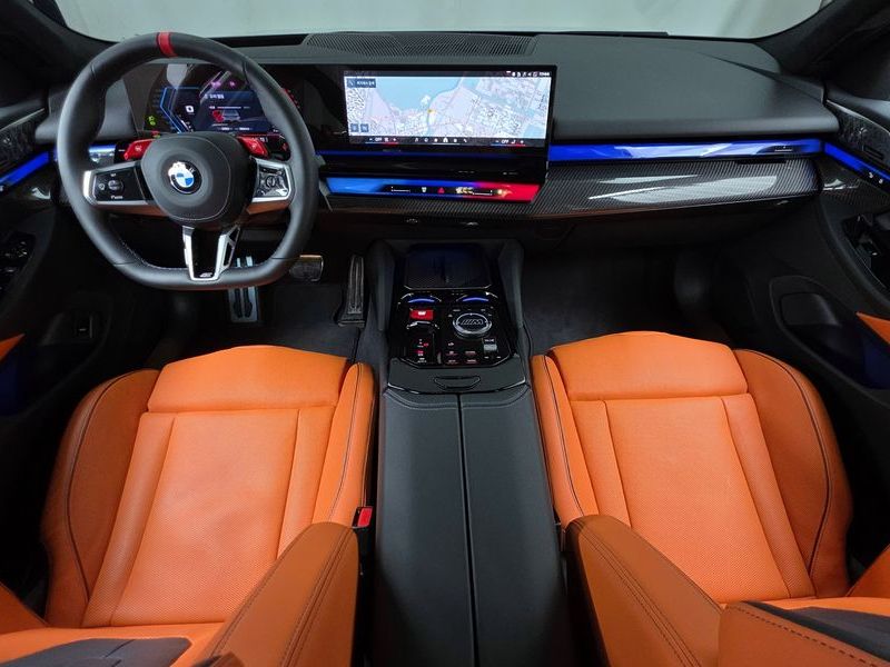 2026 BMW M5 Sedan photo 7