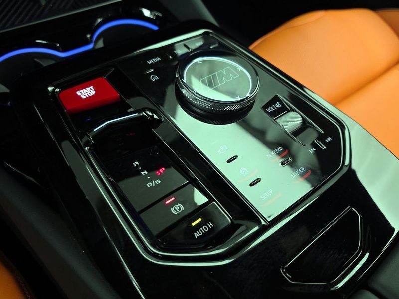 2026 BMW M5 Sedan photo 9