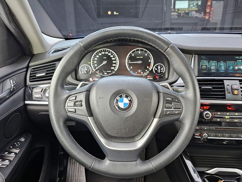 2017 BMW X4 xDrive20d SAC Edition photo 13