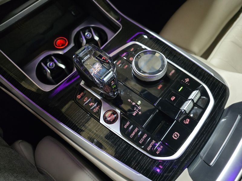 2021 BMW X7 xDrive 40i M Sport 6STR photo 9