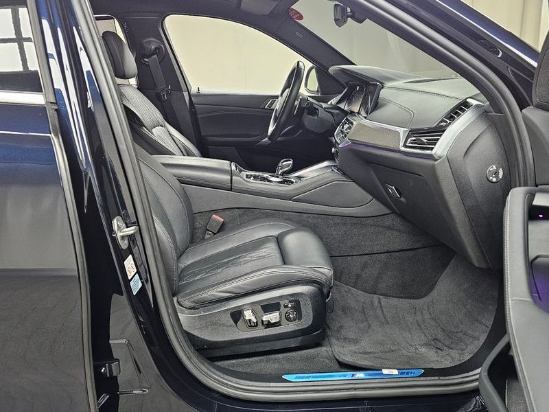 2022 BMW X6 xDrive40i M Sport photo 11