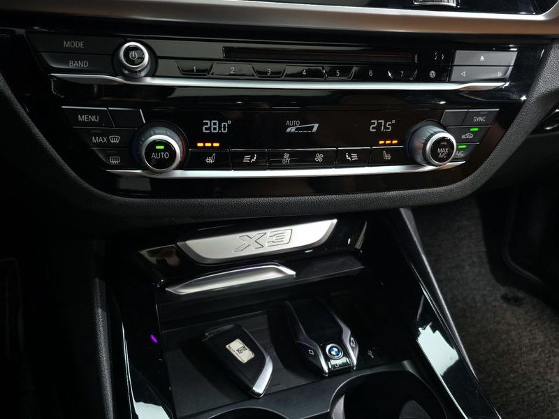 2018 BMW X3 xDrive 20d M Sport photo 17