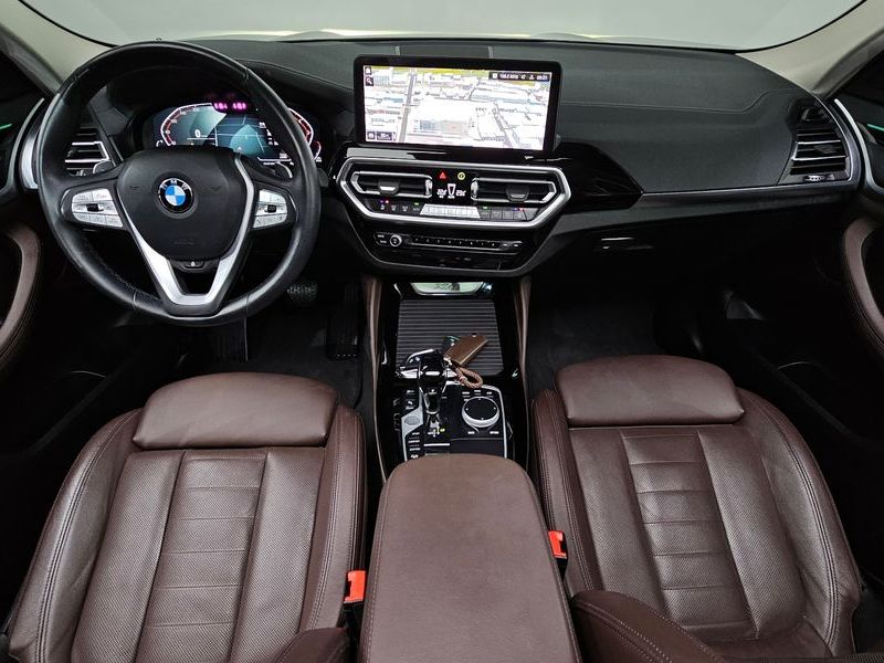 2023 BMW X4 xDrive20i xLine photo 7