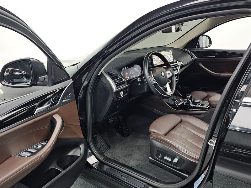 2023 BMW X4 xDrive20i xLine photo 11