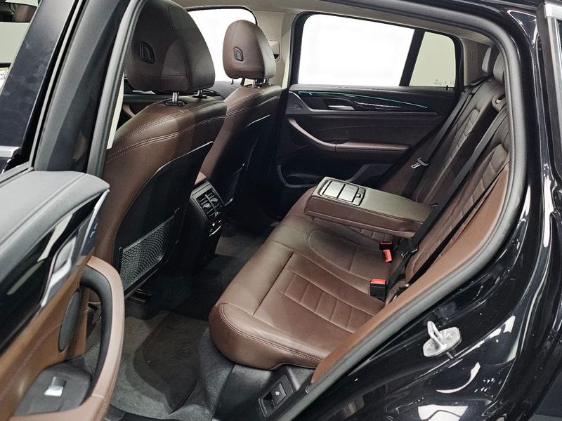 2023 BMW X4 xDrive20i xLine photo 16