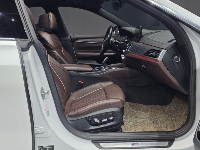 2022 BMW 6 Series 620d xDrive M Sport photo 11