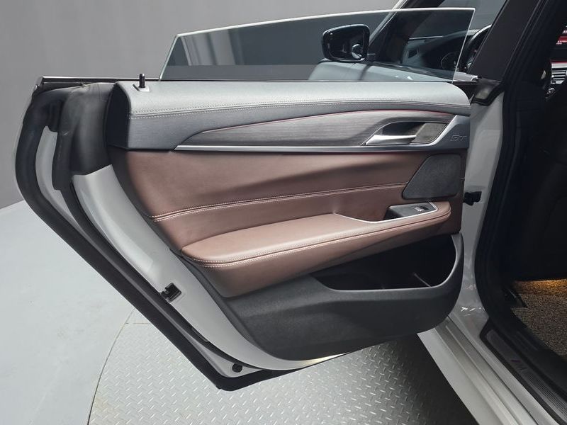 2022 BMW 6 Series 620d xDrive M Sport photo 25