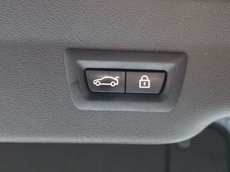 2022 BMW 6 Series 620d xDrive M Sport photo 29