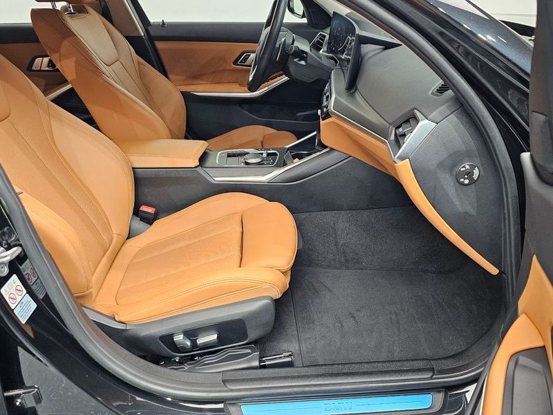 2023 BMW 3 Series 320d xDrive photo 12