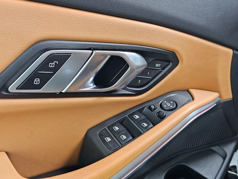 2023 BMW 3 Series 320d xDrive photo 28