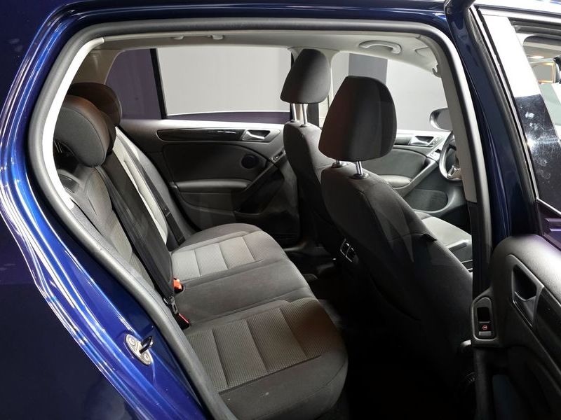 2013 Volkswagen Golf 2.0 TDI StyleEdition photo 12