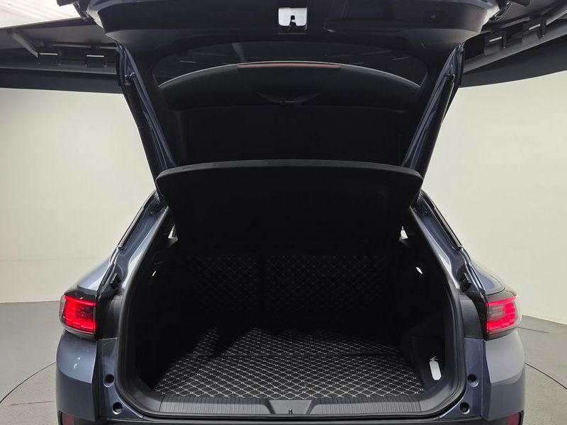 2023 Volkswagen ID.4 Pro photo 20