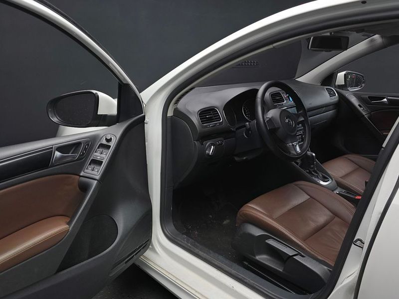 2013 Volkswagen Golf 2.0 TDI StyleEdition photo 10