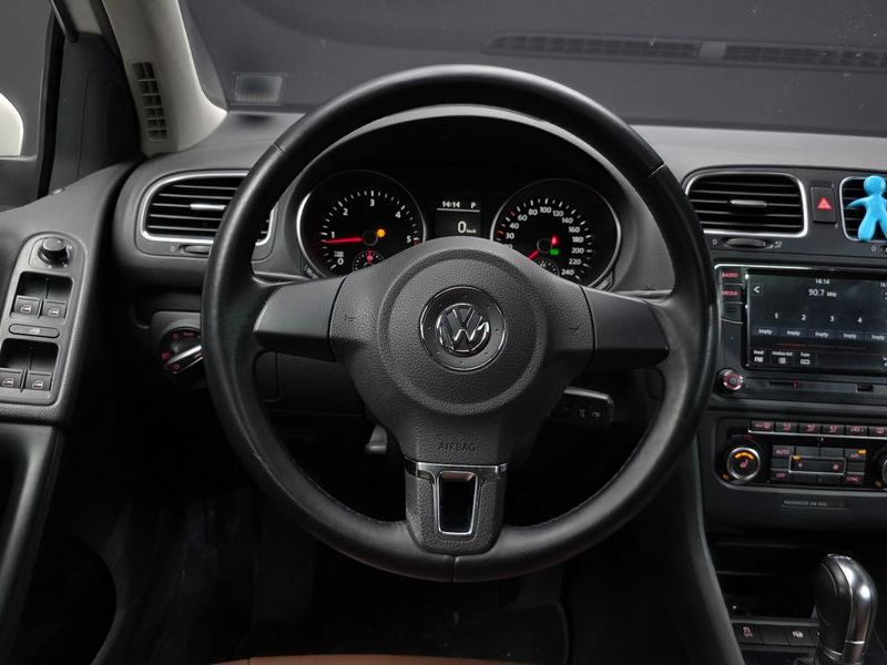 2013 Volkswagen Golf 2.0 TDI StyleEdition photo 13