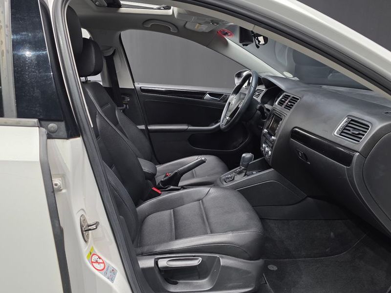 2013 Volkswagen Jetta 2.0 TDI 6th photo 11