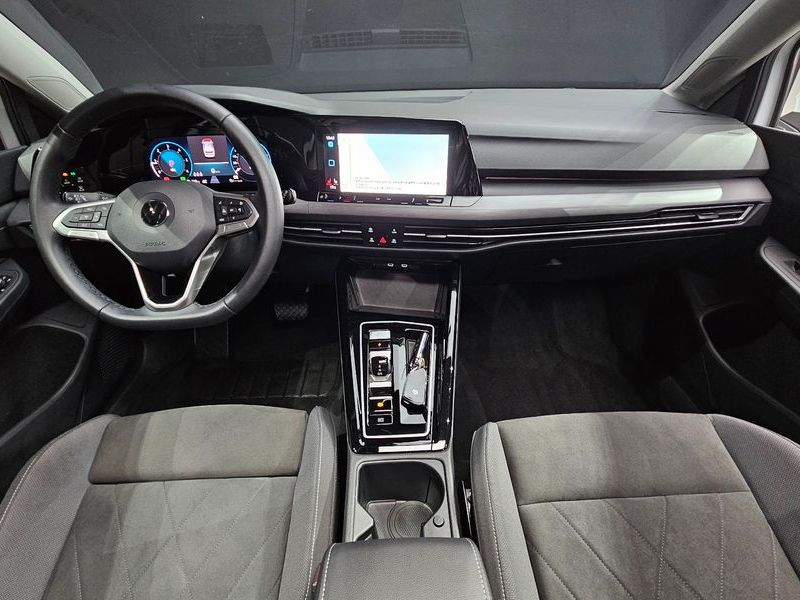 2023 Volkswagen Golf 2.0 TDI Prestige photo 7