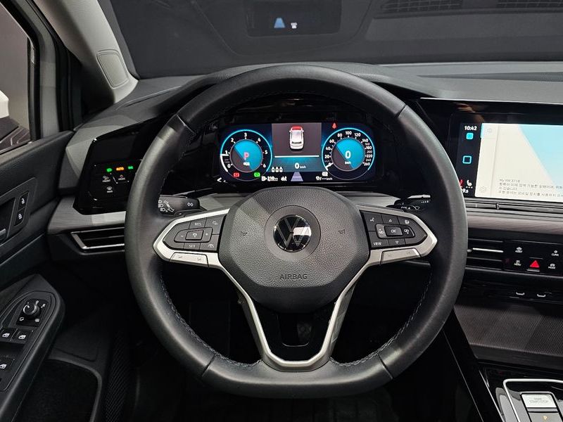 2023 Volkswagen Golf 2.0 TDI Prestige photo 12