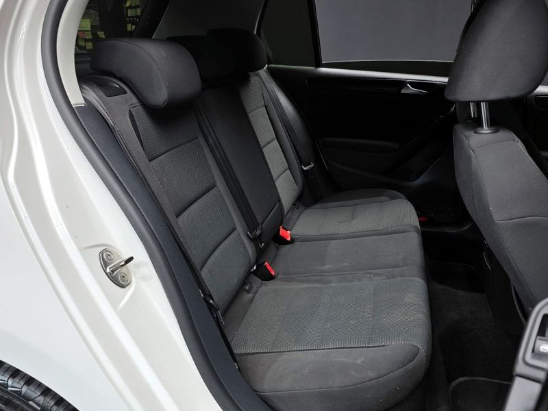 2013 Volkswagen Golf 2.0 TDI StyleEdition photo 12